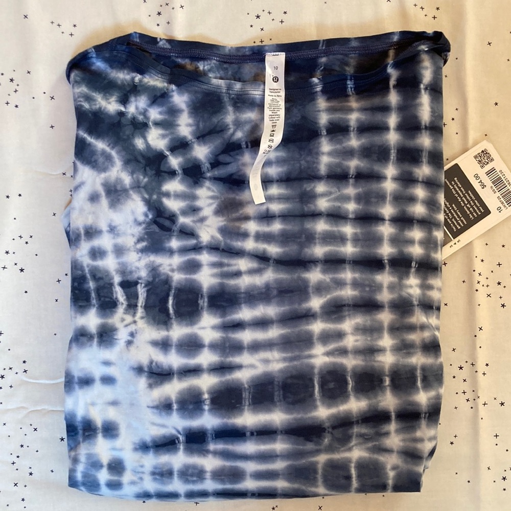 Back in Action LS Tie Dye lululemon top